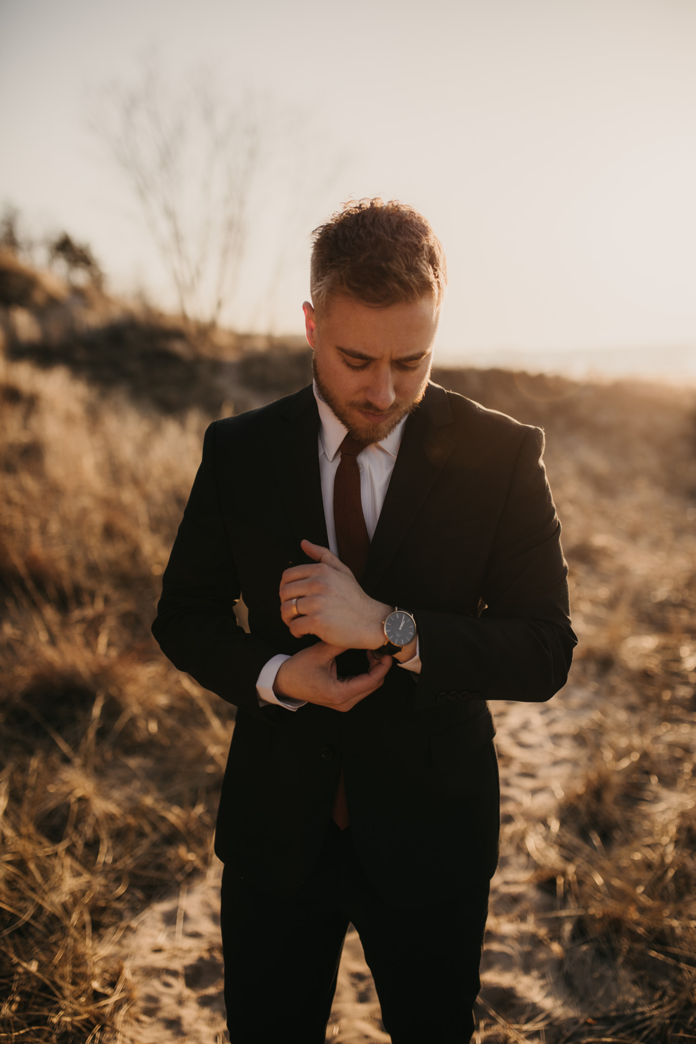 Portraits of a groom at the Indiana Dunes
