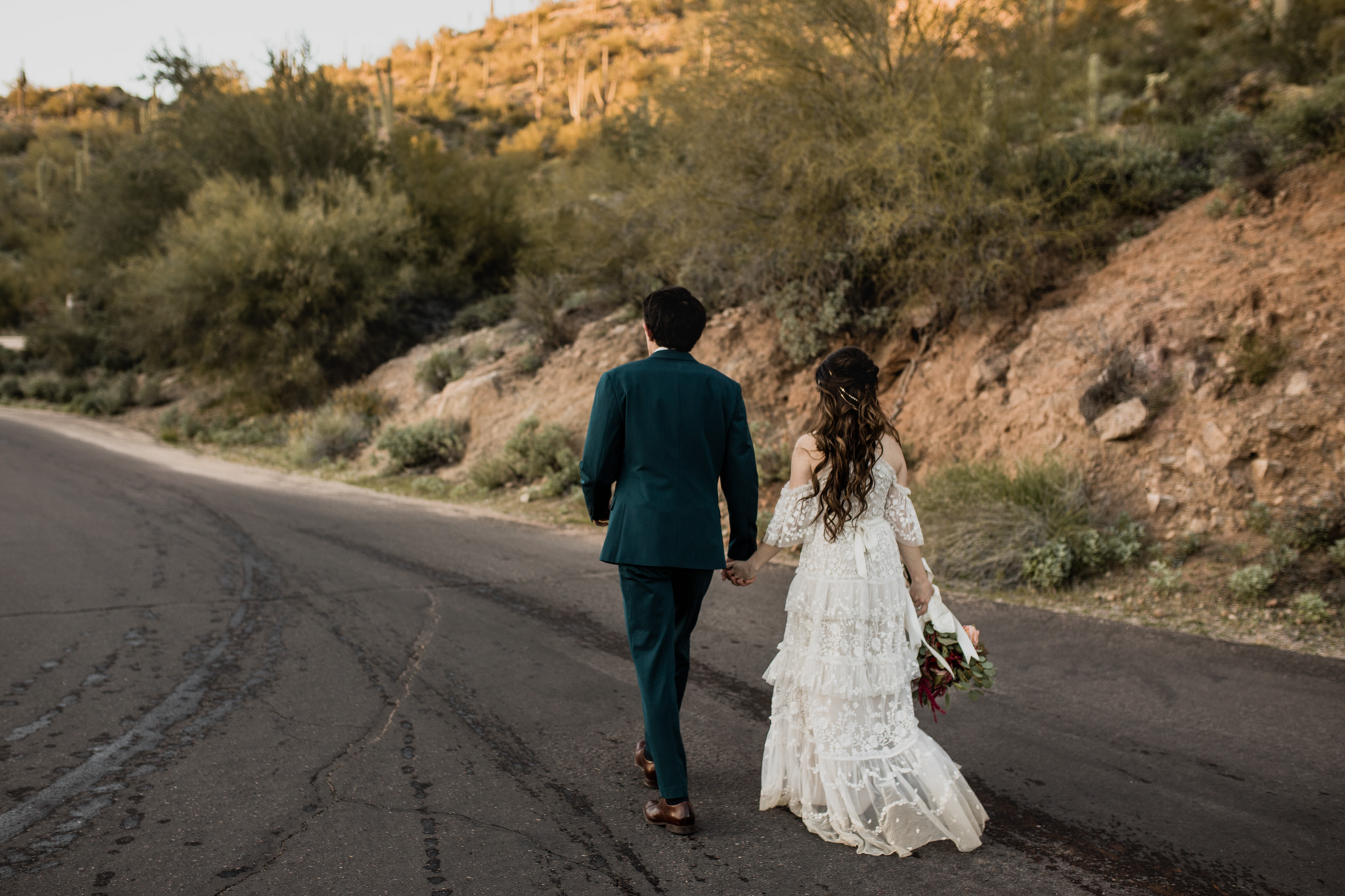 Traditional Wedding vs. Elopement: Why you should elope 
