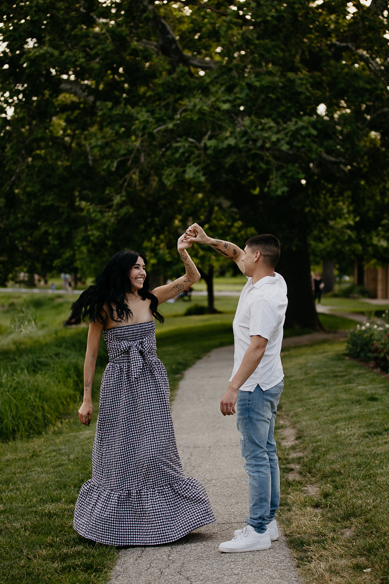 Lakeside Park Engagement // Indiana Wedding Photographer