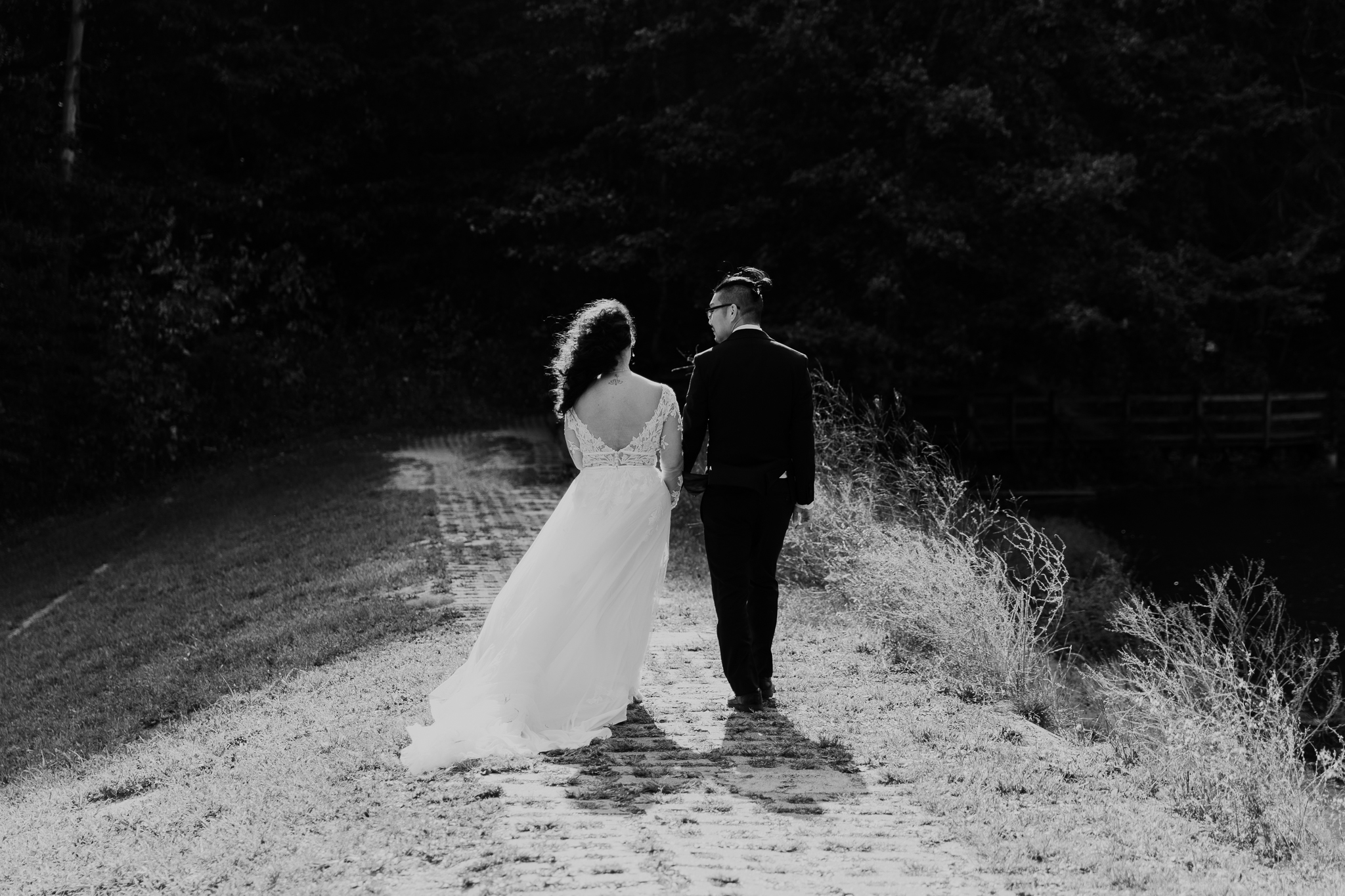 Brown County Indiana Elopement // Forest and Lake Hike