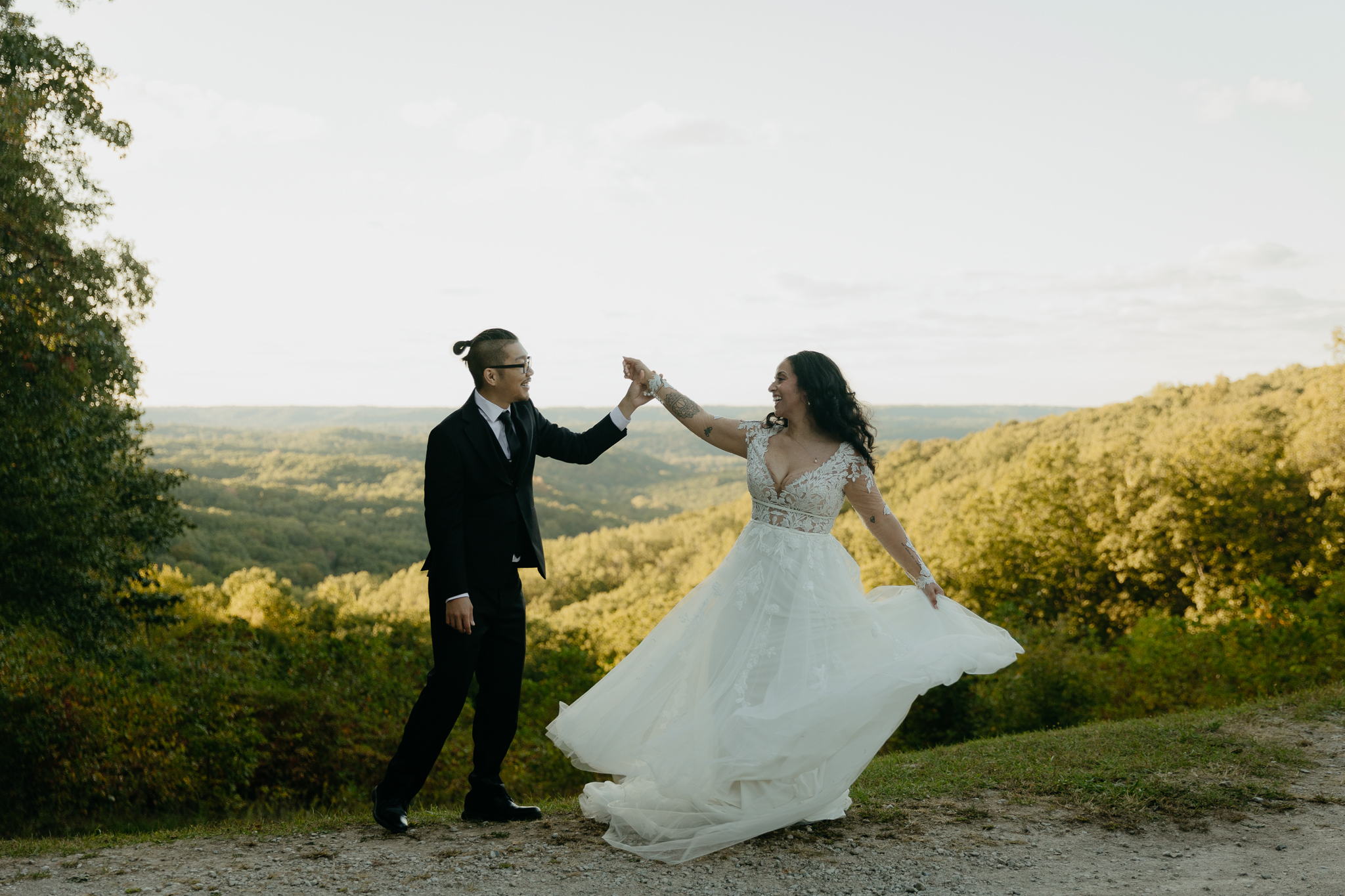 Indiana Brown County Elopement // Rolling hills and Golden Hour