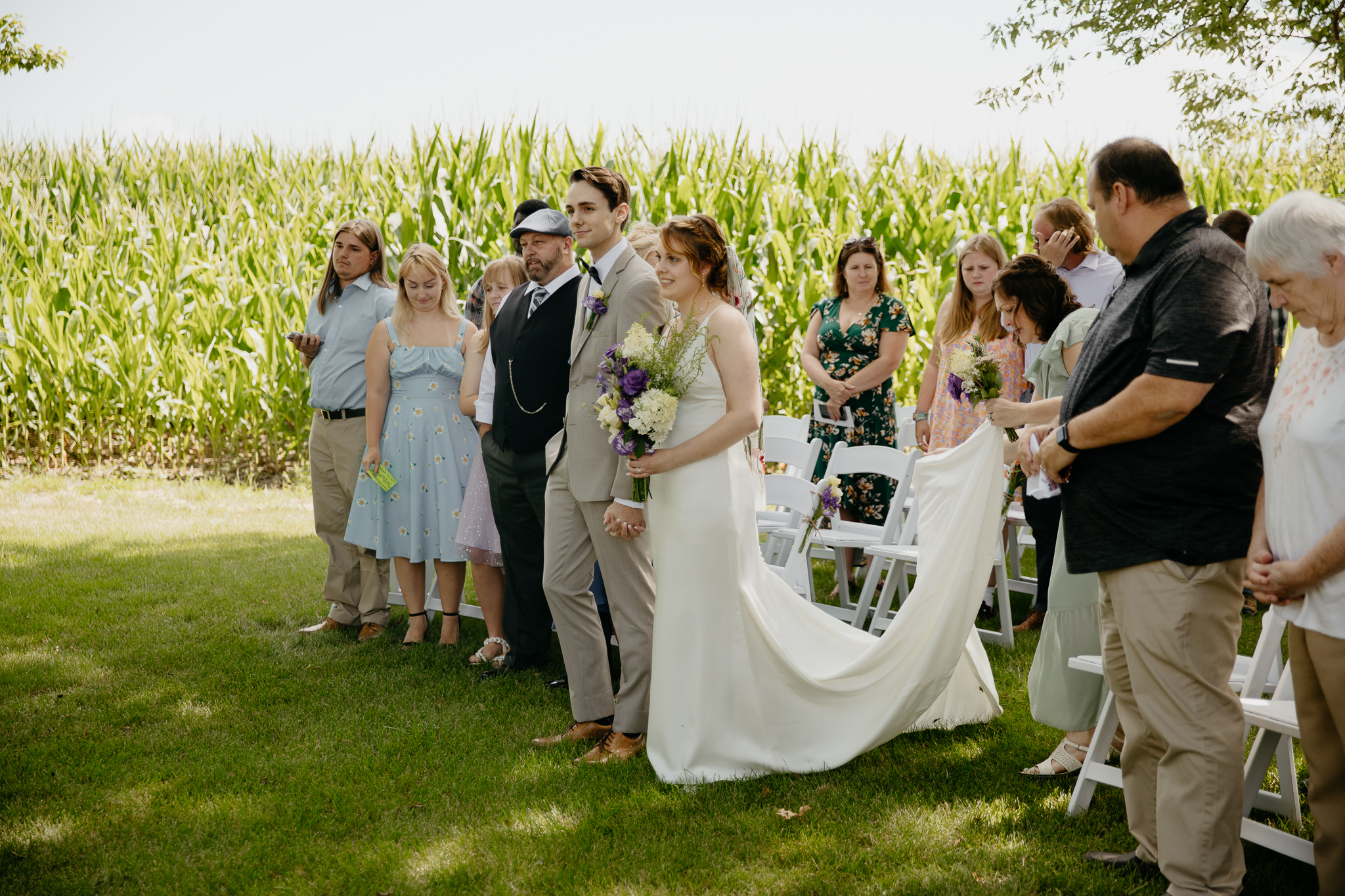Intimate Indiana Wedding in Summer // Outdoor Ceremony