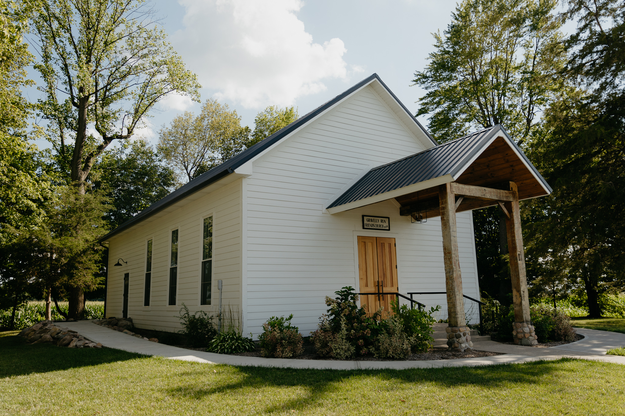 Intimate Indiana Outdoor Wedding // Gravelly Run Church
