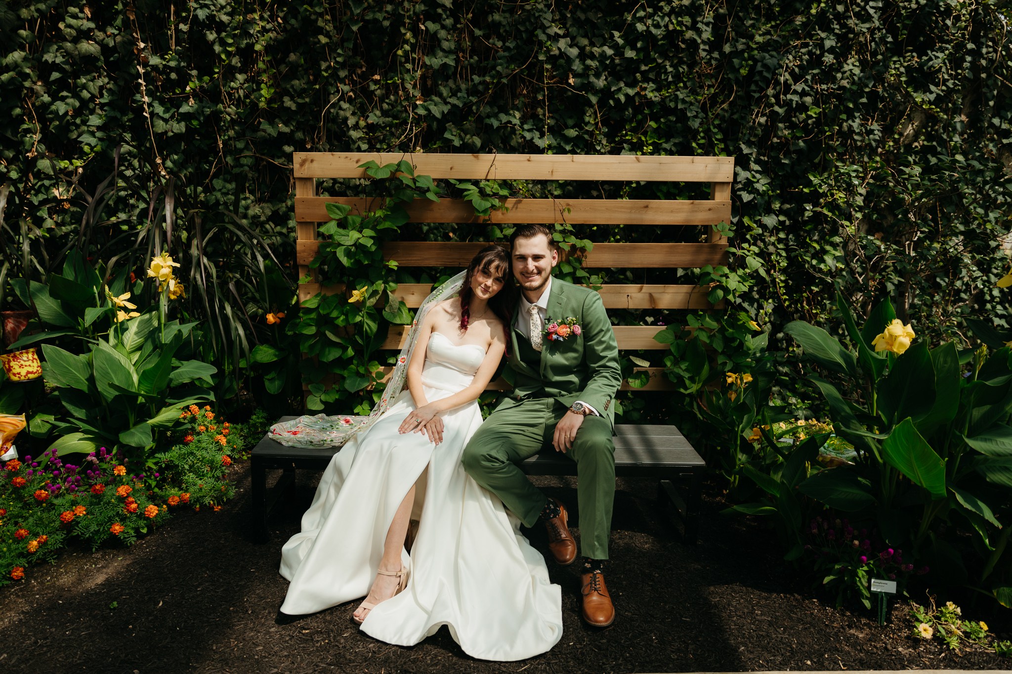 The Prettiest Fort Wayne Botanical Gardens Wedding at Foellinger-Freimann Botanical Conservatory