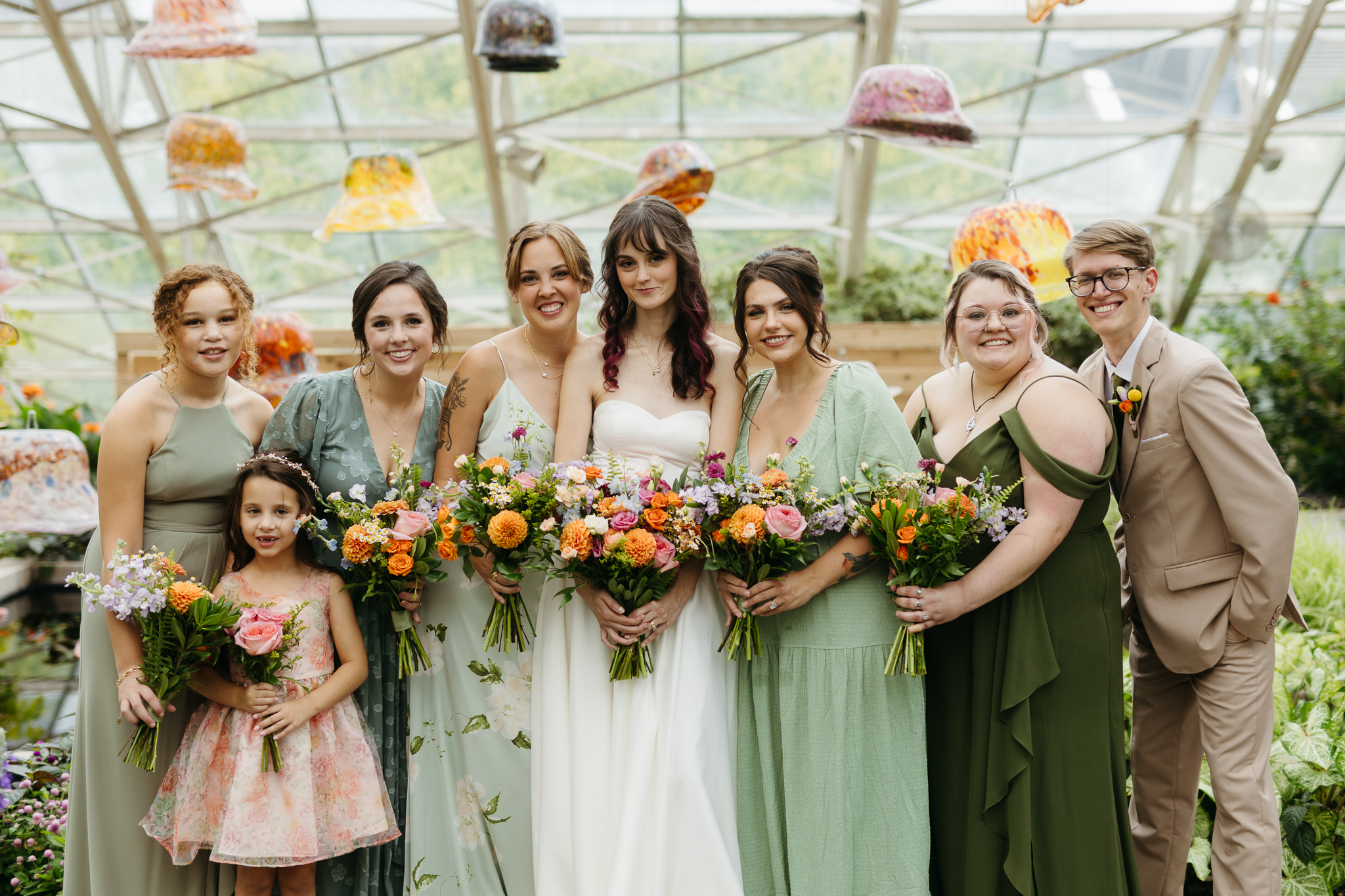 The Prettiest Fort Wayne Botanical Gardens Wedding at Foellinger-Freimann Botanical Conservatory