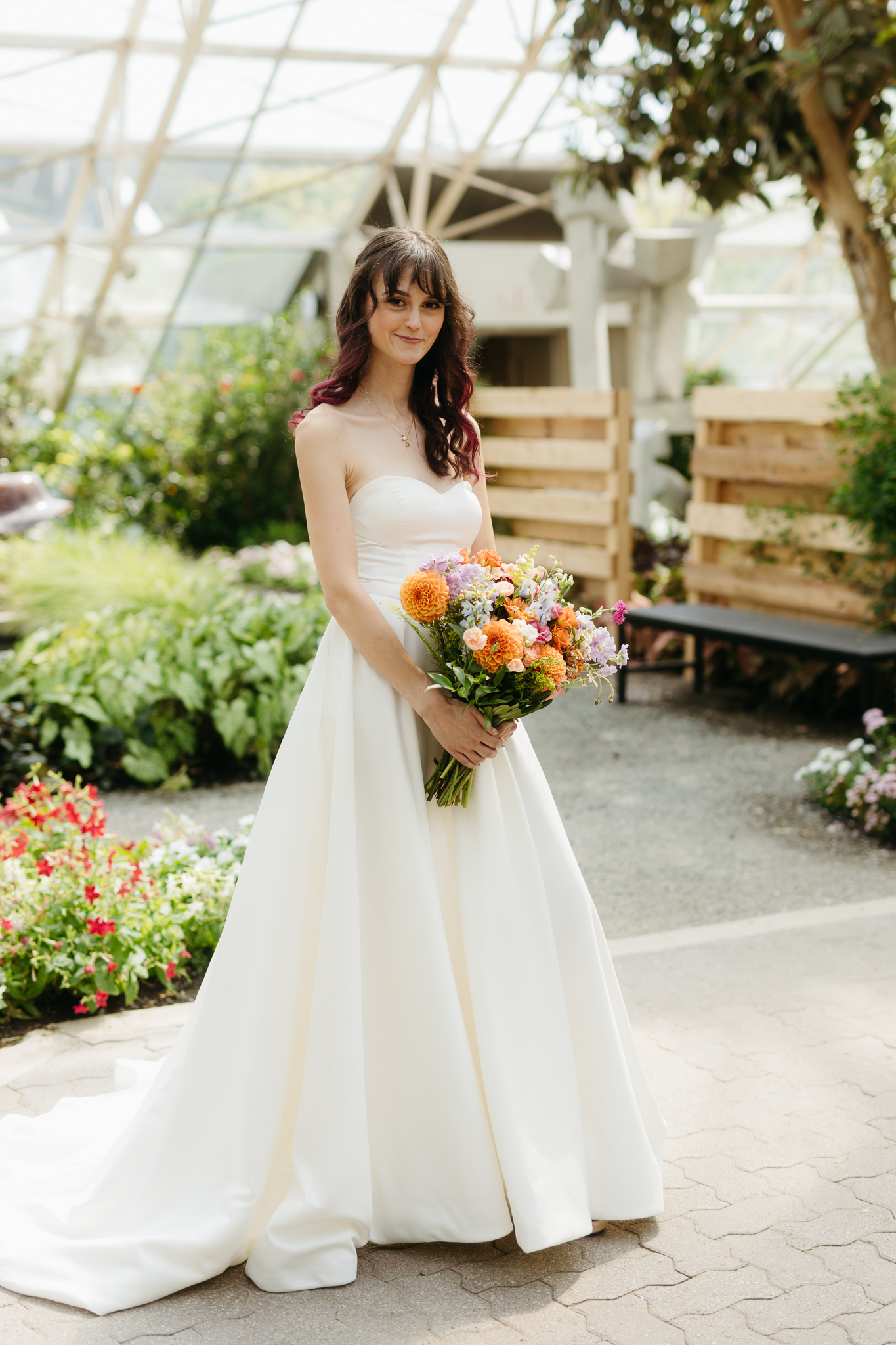 The Prettiest Fort Wayne Botanical Gardens Wedding at Foellinger-Freimann Botanical Conservatory