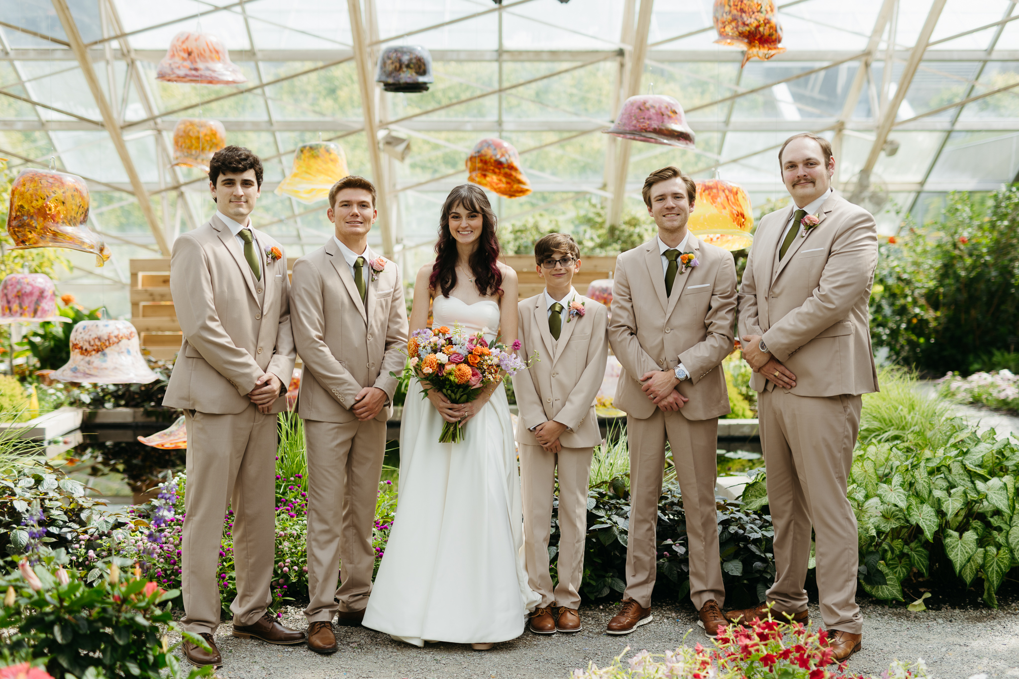 The Prettiest Fort Wayne Botanical Gardens Wedding at Foellinger-Freimann Botanical Conservatory