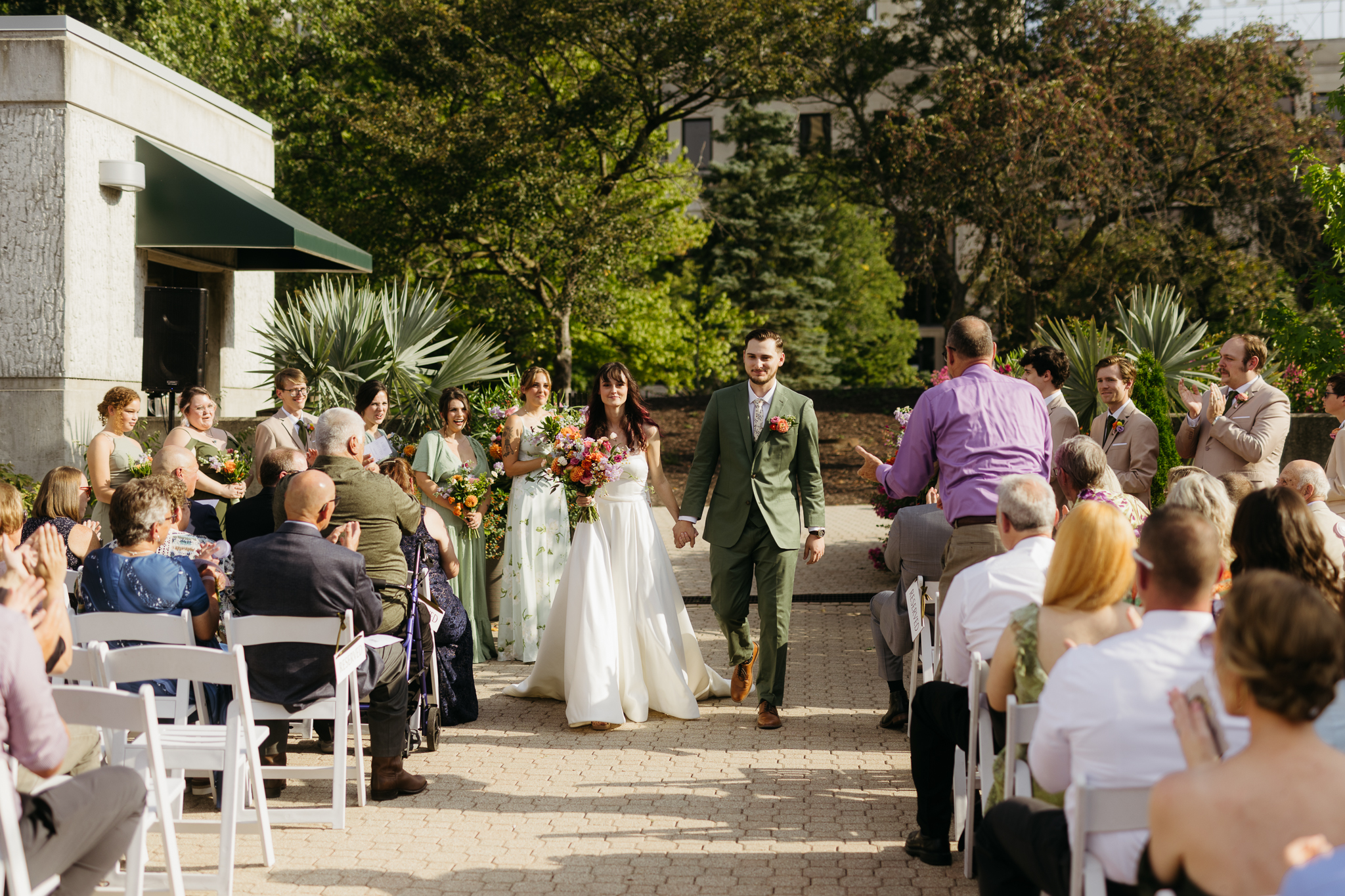 The Prettiest Fort Wayne Botanical Gardens Wedding at Foellinger-Freimann Botanical Conservatory