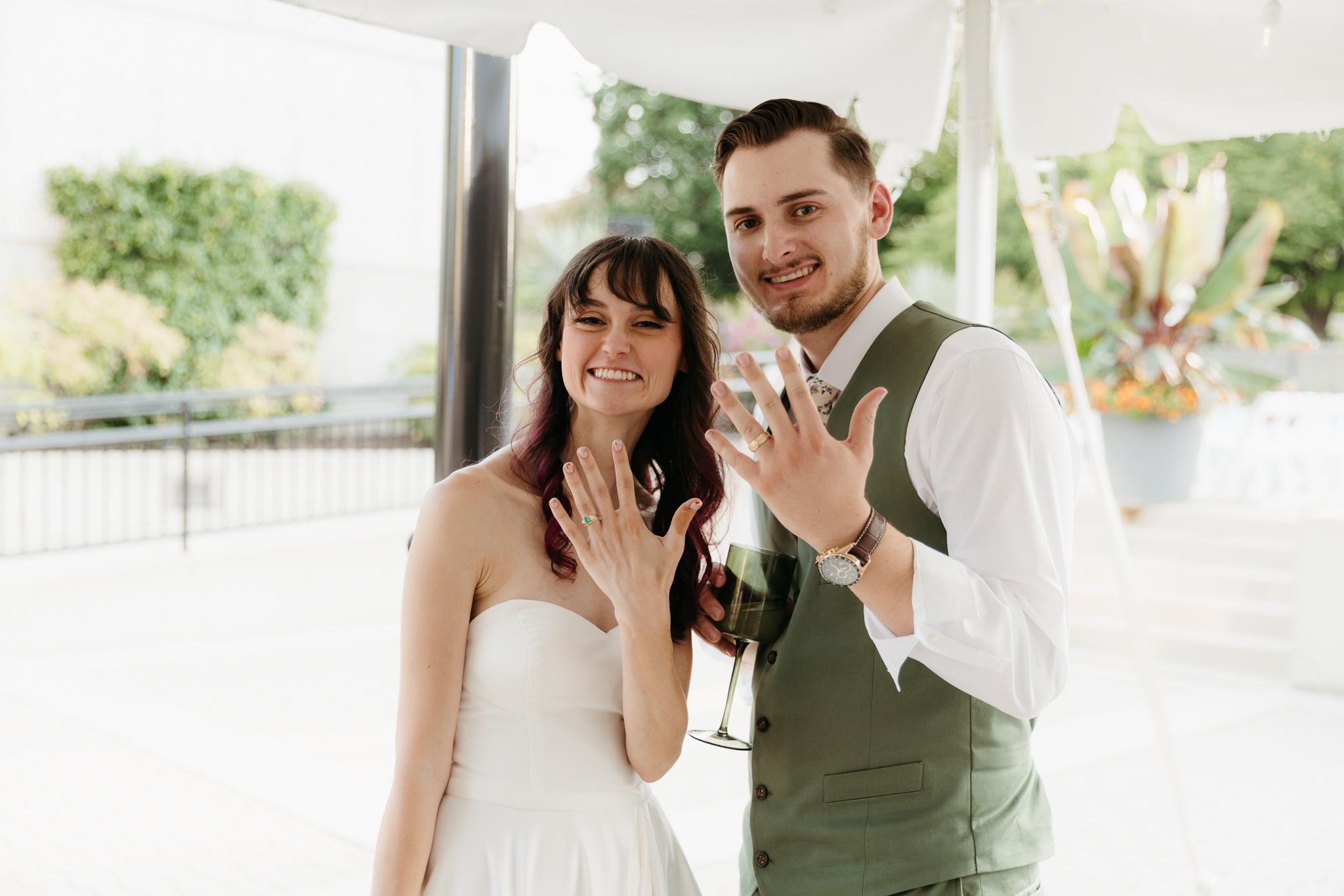 The Prettiest Fort Wayne Botanical Gardens Wedding at Foellinger-Freimann Botanical Conservatory