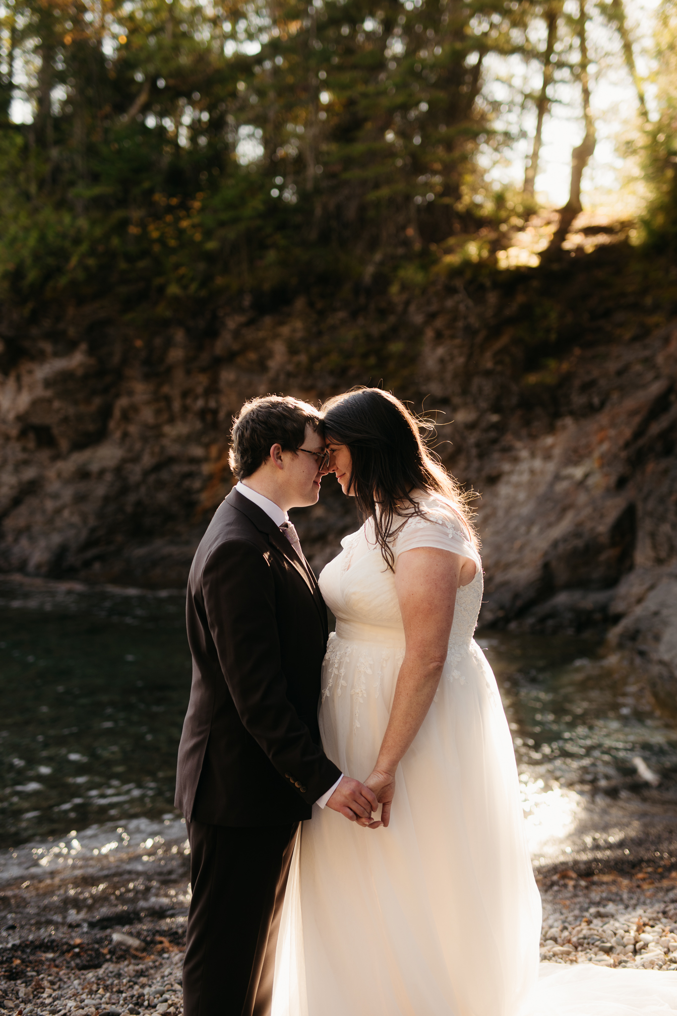 Sunrise Elopement at Presque Isle Park || Upper Peninsula, Michigan Elopements