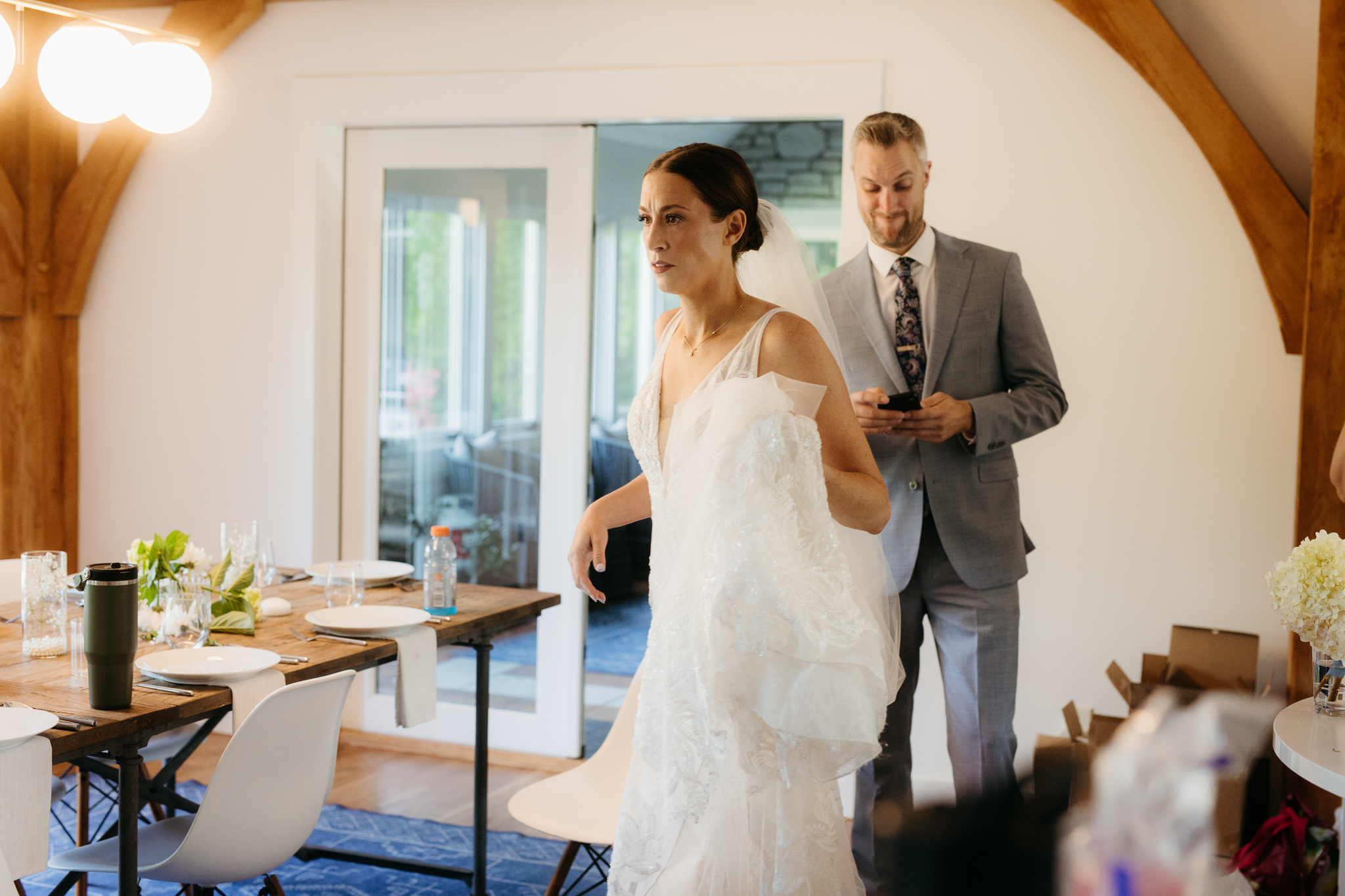 Group and family photos with bride and groom, hanging out at airbnb before heading out for the Lake Michigan wedding ceremony